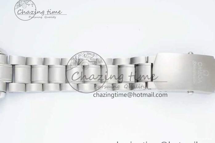 0217 Speedmaster Racing Master SS HKF Best Edition Black Dial on SS Bracelet A Versatile 7810